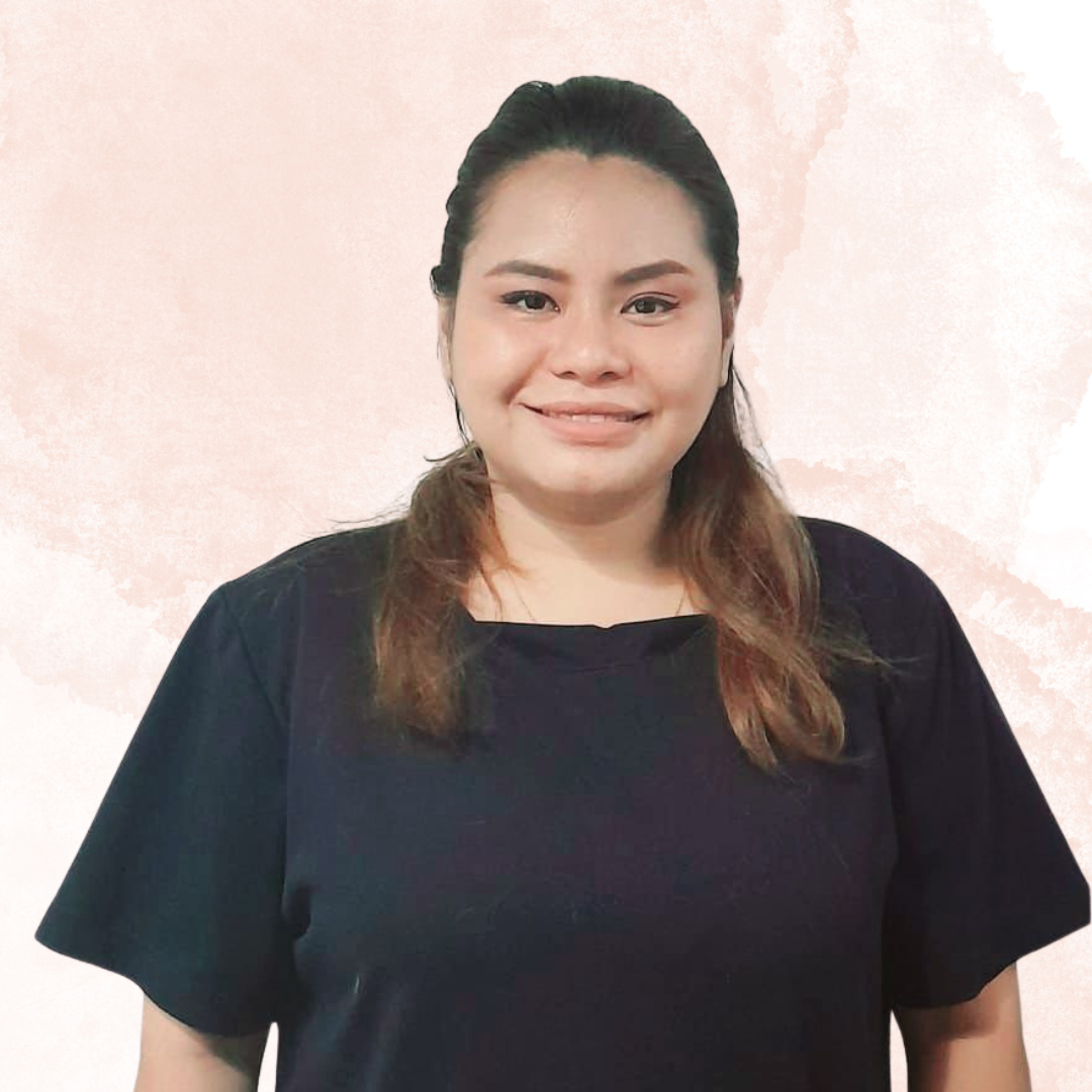 hair removal therapist
